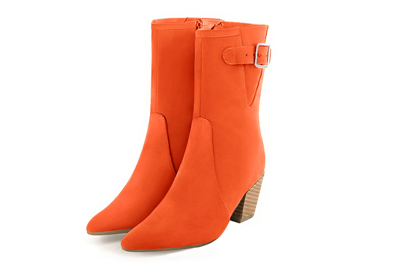 Clementine orange women's ankle boots with a zip on the inside. Tapered toe. Medium cone heels. Front view - Florence KOOIJMAN